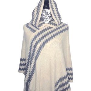 NWOT Cream & Grey Sweater Poncho With Hood